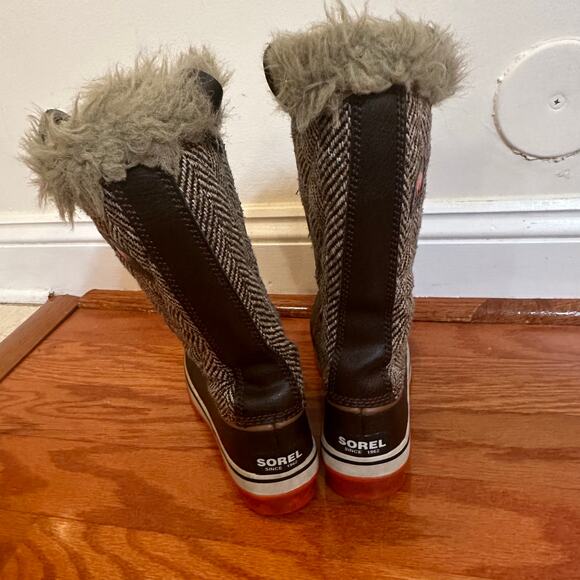Sorel Tofino Tall Herringbone Fur Winter Boots Women's Sz 6.5 - Picture 10 of 11